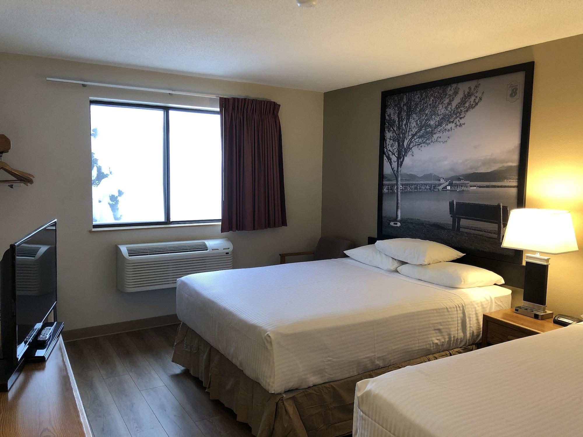 Hotel Super 8 By Wyndham Salmon Arm Exteriér fotografie