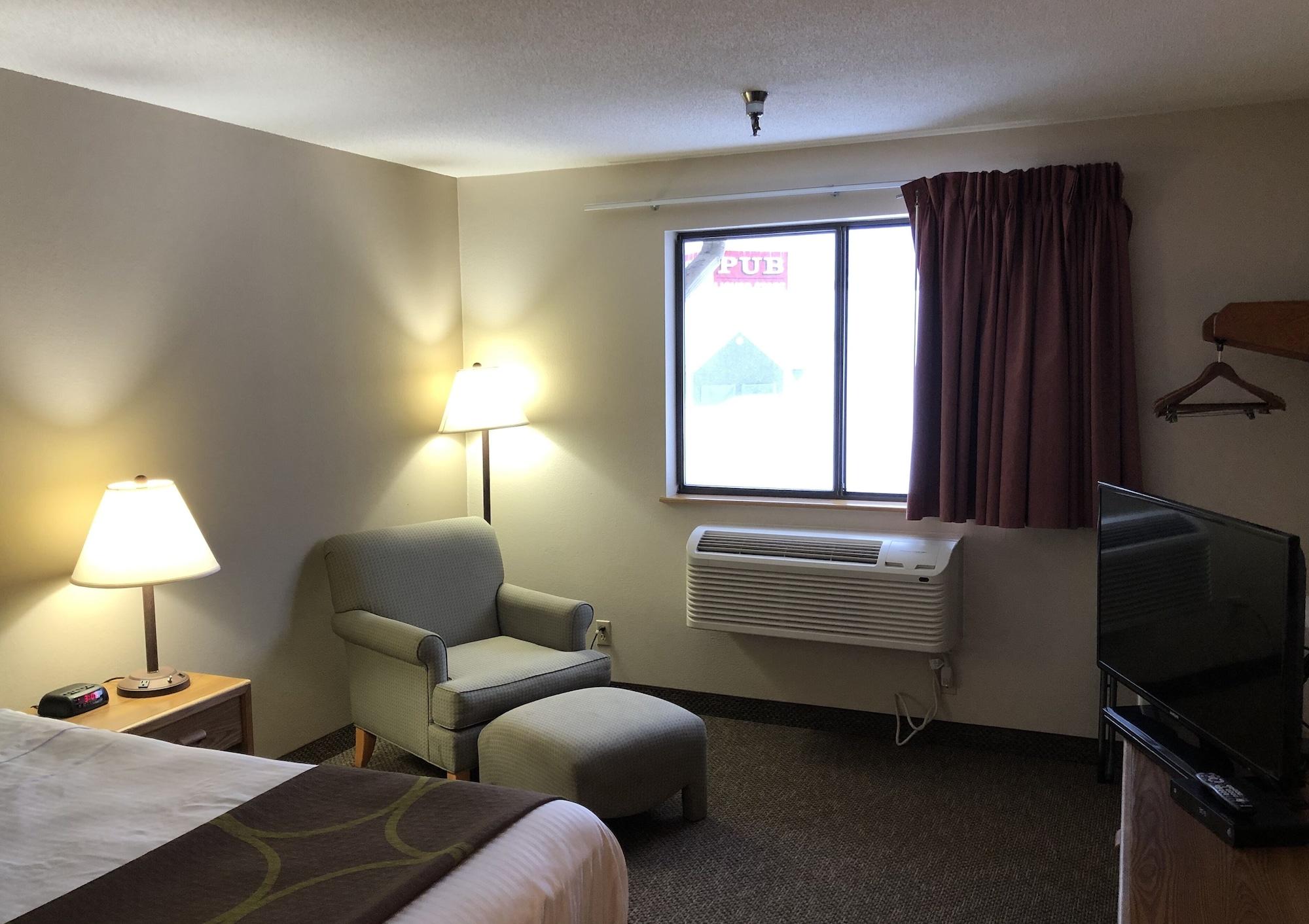 Hotel Super 8 By Wyndham Salmon Arm Exteriér fotografie