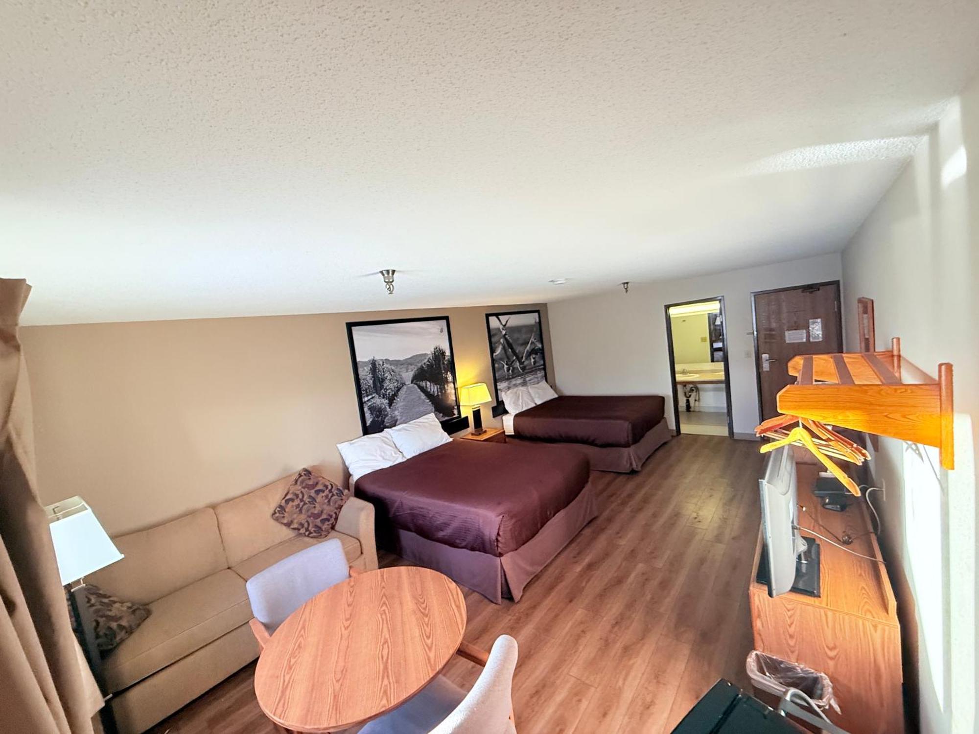 Hotel Super 8 By Wyndham Salmon Arm Exteriér fotografie
